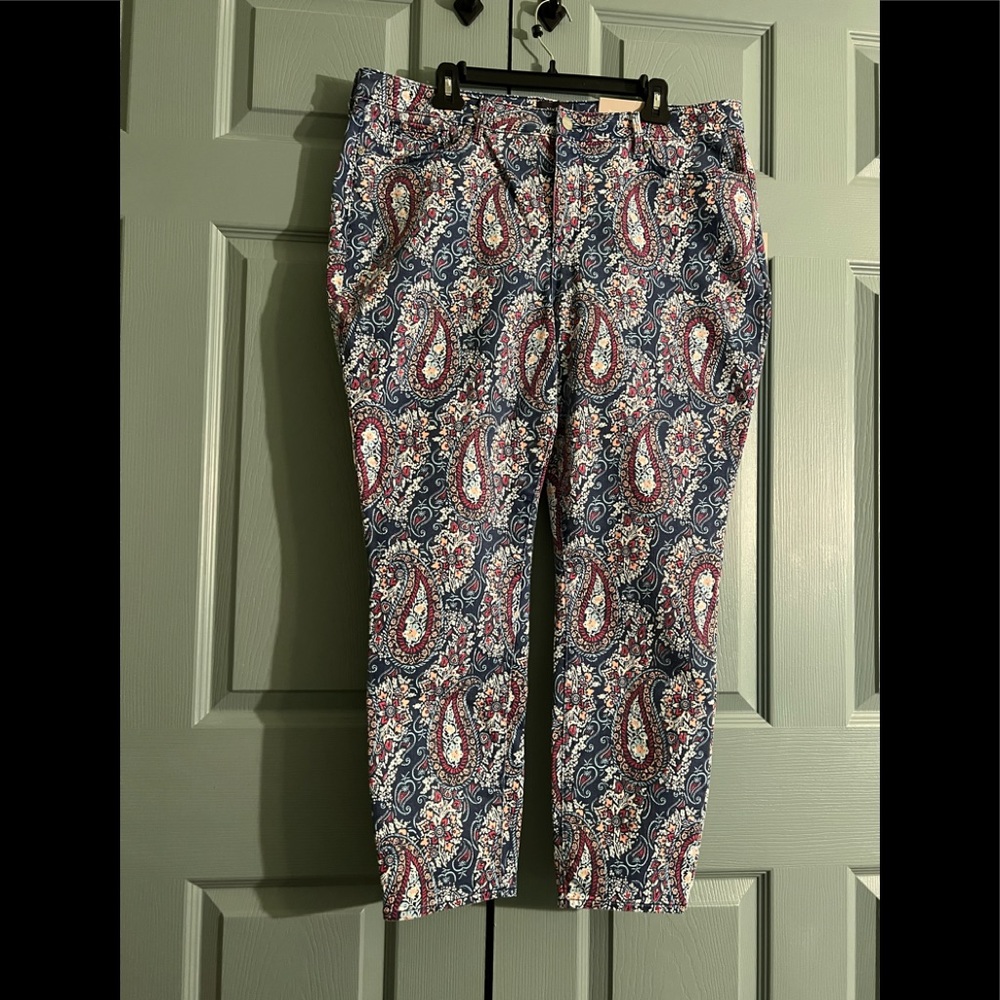 NYDJ for Chico’s Skinny Ankle Mykonos Paisley Skinny